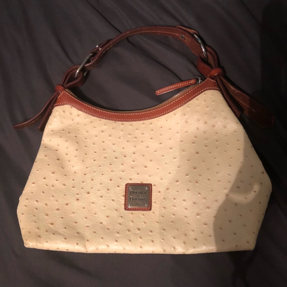 Dooney and Bourke women’s purse